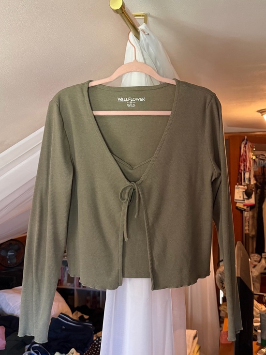 Tops - Green Tie Front Top